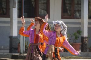 SMA Negeri 1 Halong Perkuat Nilai Demokrasi dan Kewirausahaan, Gelar Karya P5