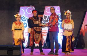 Penghargaan Paling Bergengsi di Festival KIM Nasional di Sabet KIM Racah Mampulang Balangan