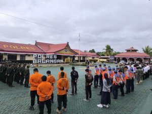 Pasar Murah di Tanah Habang Kiri Tetap Diserbu Warga Meski Hujan