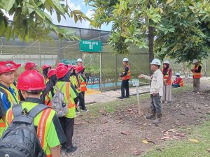 Sebanyak 20 Siswa SMK PP Negeri Paringin Berkesempatan Mengenal Pertambangan dan Reklamasi di PT Adaro Indonesia
