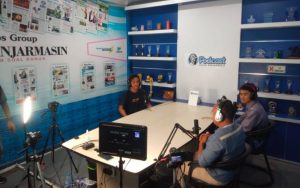 Penggiat KIM Racah Mampulang Belajar jadi MC Hingga Narasumber Podcast Profesional