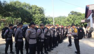 Ratusan Personel Polres Balangan Padati Halaman KPU