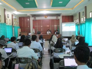 Kasi Penmad Kankemenag Balangan Menekankan Pentingnya Validasi Data SIMPATIKA-EMIS 2024