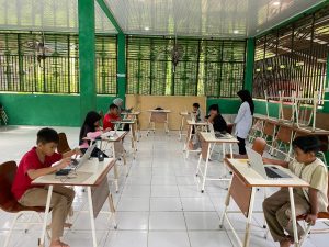 SD Alam Al Tamar Balangan Gunakan Sistem CBT di UAS