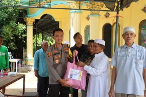 Warga Harapan Baru Sambut Jemaah Haul dengan Rest Area Gratis