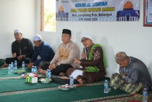 Warga Desa Trans Matang Hanau Peringati Isra’ Mi’raj Nabi Muhammad SAW dengan Khidmat