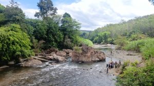 Batu Ajung, Wisata Alam Eksotis di Kaki Gunung Hauk Balangan