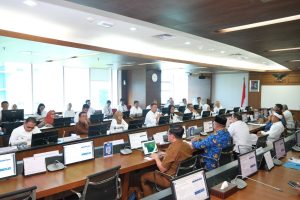 Sepakati Langkah Penanggulangan Banjir di Jabar, Menteri Nusron: Semua Badan dan Sempadan Sungai Harus Ditertibkan