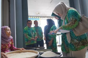 Sidak Jelang Ramadan, Disperindag Balangan Pastikan Stok Bahan Pokok Aman