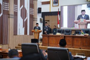 Bupati Abdul Hadi Sampaikan Visi-Misi 2025-2030 dalam Rapat Paripurna DPRD Balangan
