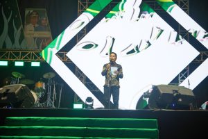 Meriah! Balangan Expo 2025 Resmi Dibuka, D’Masiv Hibur Ribuan Warga