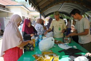 Antusiasme Tinggi, Pasar Murah di Paringin Selatan Layani Warga Sekitar