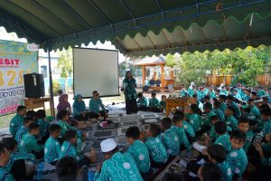 Pola Makan Bergizi dan Seimbang Jadi Kunci, DKP3 Balangan Sosialisasi di SDN Paringin 2