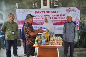 100 Lansia di Balangan Terima Bantuan ATENSI dari Kemensos RI