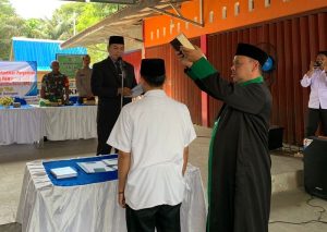 PAW Anggota BPD Simpang Tiga Resmi Dilantik di Kecamatan Lampihong