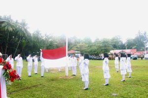 Khidmat dan Penuh Semangat, Upacara Detik-Detik Proklamasi HUT ke-80 RI di Lampihong Berlangsung Meriah