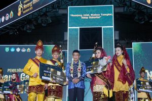 Nanang Syamli dan Galuh Vania Resmi Dinobatkan sebagai Nanang Galuh Balangan 2025