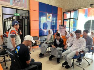 Asah Kemampuan Wawancara, Jurnalis Muda SMAN 1 Datangi BPBD Balangan