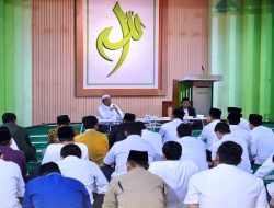 Lewat Pengajian Bulanan, Menteri Nusron Ajak Jajaran Meraih Berkah dan Menambah Ilmu Agama