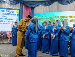 Wakil Bupati Lantik Pengurus GOW Baru