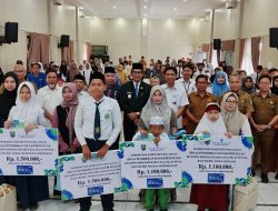 Pemkab Balangan Salurkan Beasiswa KBP