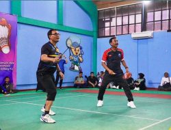 Sekjen ATR/BPN Ikuti Laga Eksibisi Pembukaan Kejuaraan Bulutangkis HUT ke-54 KORPRI