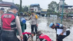 Polres Balangan Gelar Gerakan Bersih Sampah Serentak di Sejumlah Fasilitas Publik