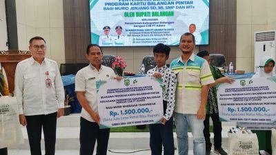 126 Siswa Terima Bantuan CSR Adaro