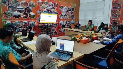 Rapat koordinasi registrasi program Kecamatan Tangguh Bencana di BPBD Balangan.