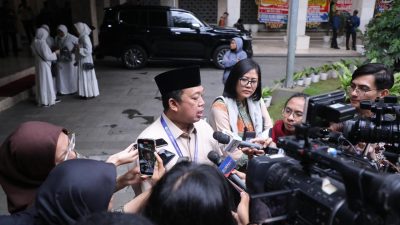 Menteri ATR/BPN Nusron Wahid saat menyampaikan sambutan di Masjid Istiqlal.