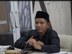 Supianor Dorong Wirausaha Warga Juai Lewat Bantuan Gerobak Usaha