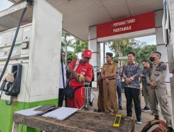 DPRD Balangan dan Tim Metrologi Legal Pastikan Dispenser SPBU Sesuai Standar