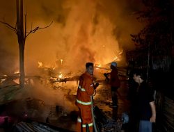 Dua Rumah di Paringin Terbakar, Tujuh Jiwa Selamat