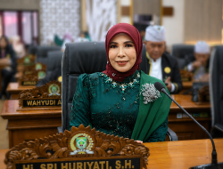 Sri Huriyati Hadi Apresiasi Program Jaminan Pendidikan Anak Yatim di Balangan