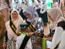 Pengukuhan 111 Anak RA Balangan Wujudkan Generasi Qurani Berakhlak