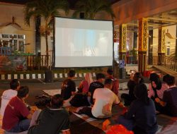 Bioskop Keliling Balangan Kenalkan Film Lokal Bernilai Budaya kepada Masyarakat