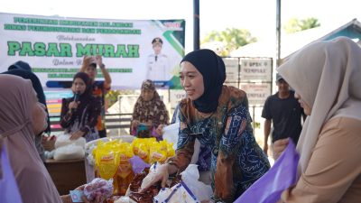 Pasar Murah Disperindag Balangan Disambut Antusias Warga Baruh Bahinu Lua