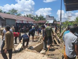 Tradisi Mengayu Warga Baruh Panyambaran Perkuat Semangat Gotong Royong Antarwarga