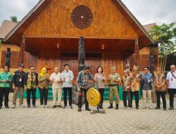 Festival Mesiwah Pare Gumboh VIII Lestarikan Budaya Dayak Deah
