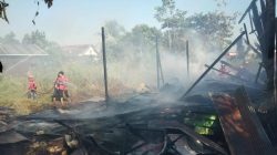 Kebakaran Hanguskan Satu Buah Rumah Kosong di Paringin Kota