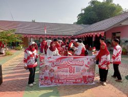 Semarak HUT RI, TK Negeri Pembina Juai Gelar Jalan Sehat