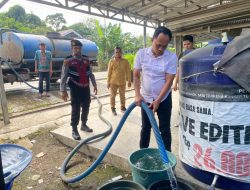 Polres Balangan Salurkan 20 Ribu Liter Air Bersih, Didukung Truk PDAM Balangan